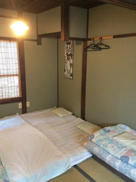 Hanakiya Kyoto 2*,